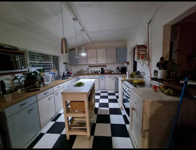 3 BEDROOM HOUSE FOR SALE IN SOPHIATOWN